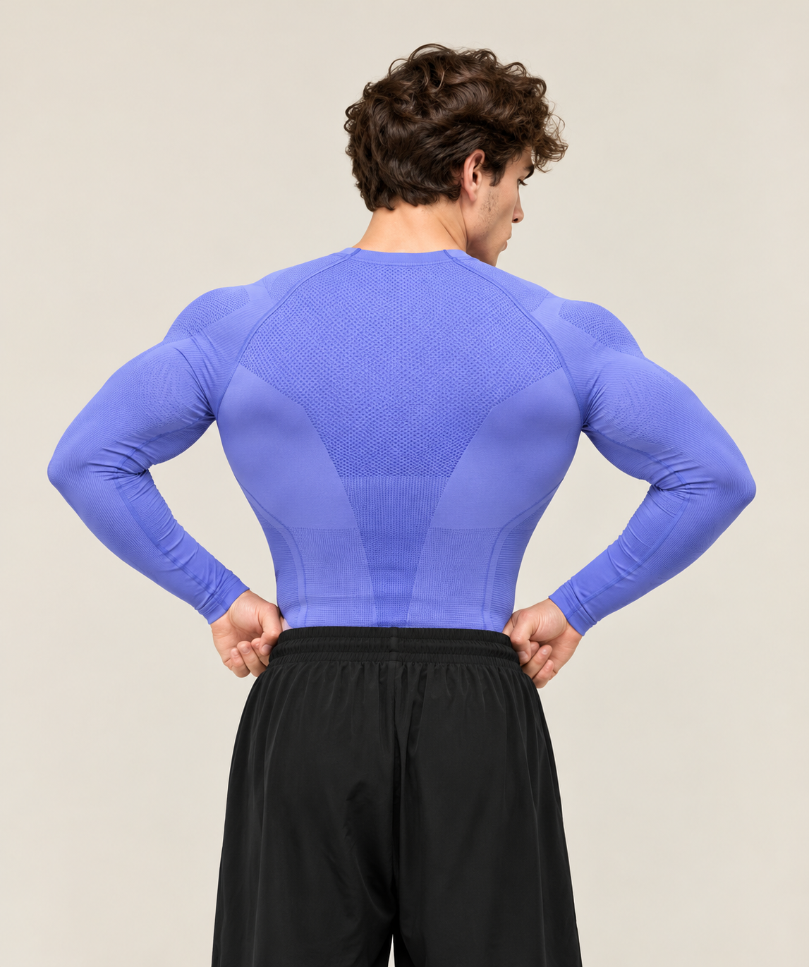 Devant Seamless Long Sleeve T-Shirt